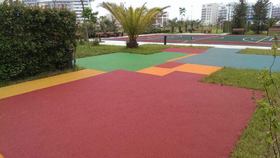 Резиновый ковер для улицы