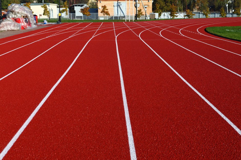 Резиновое покрытие на даче