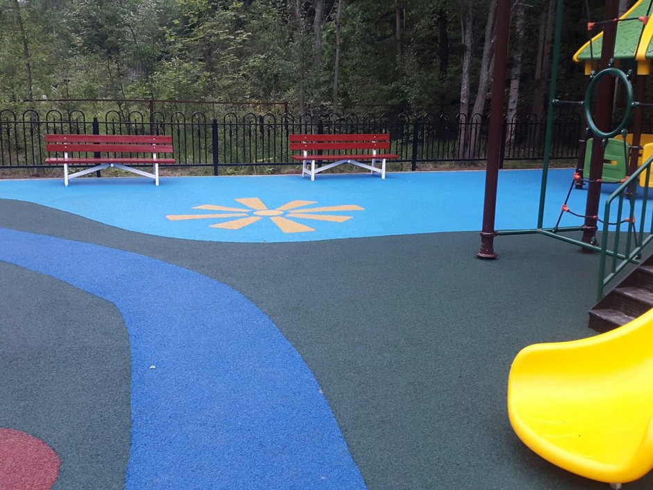 Дорожки из резиновой крошки для дачи