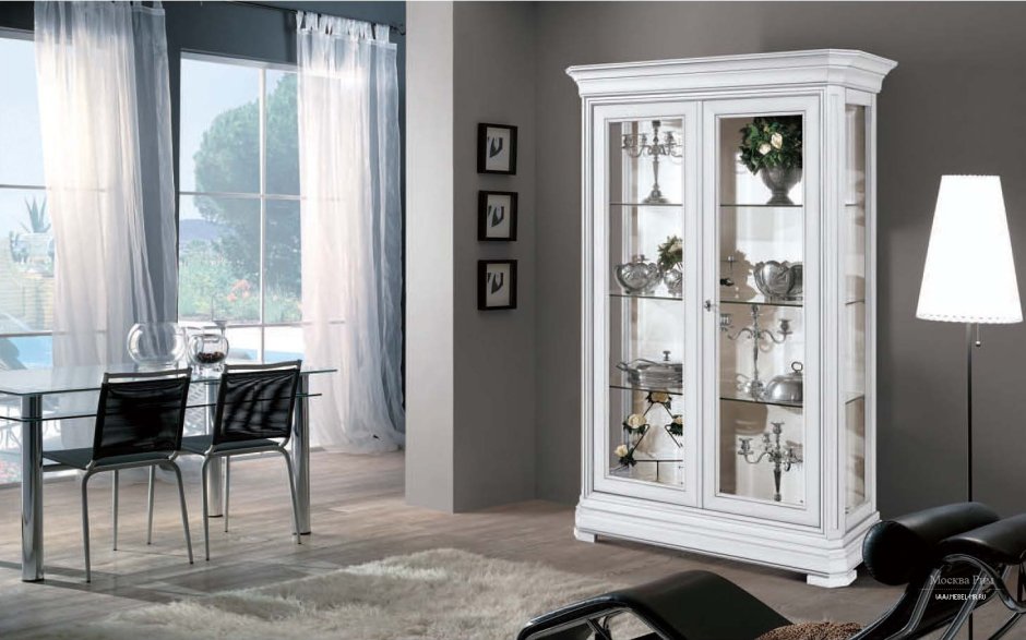 Угловой книжный стеллаж