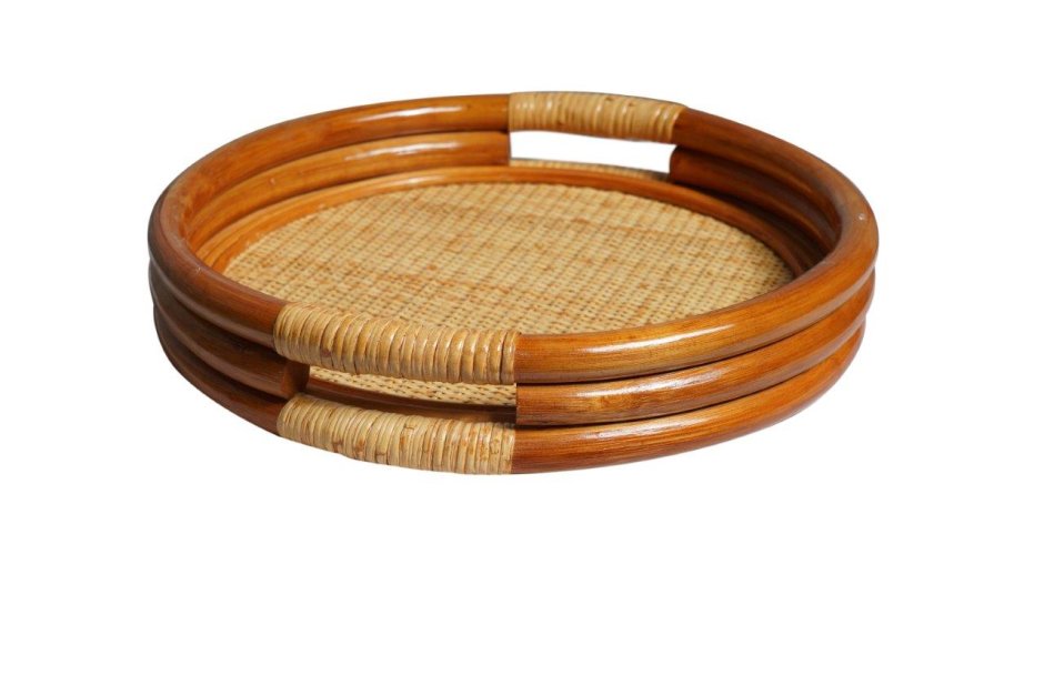 Поднос из ротанга