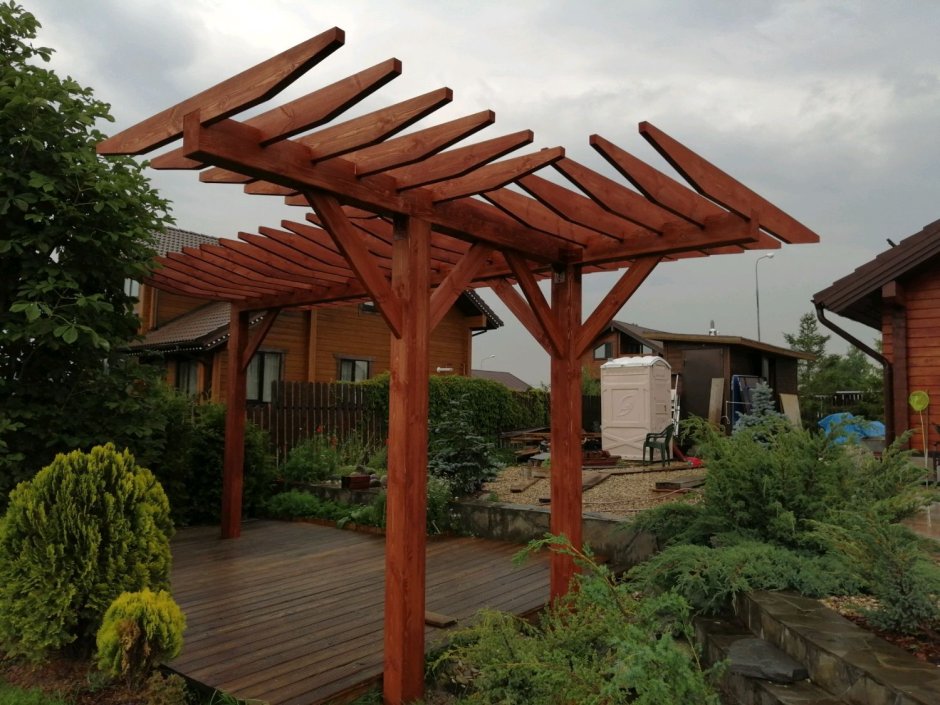 Пергола угловая деревянная