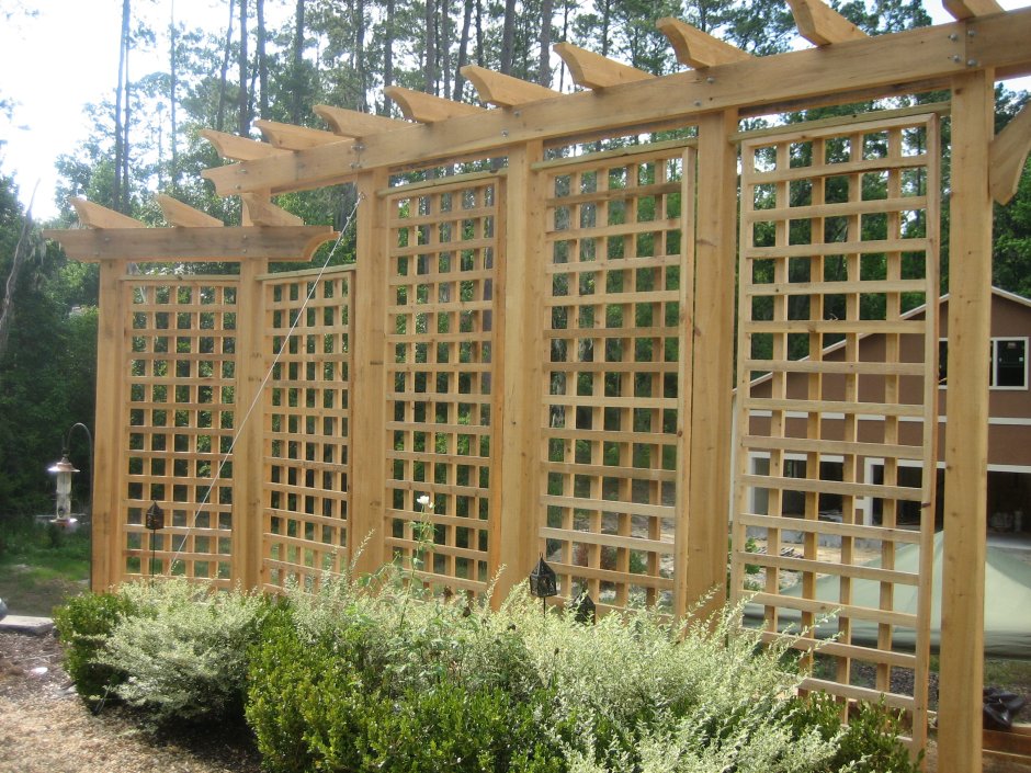 Решётка(пергола,шпалера) деревянная 138*109