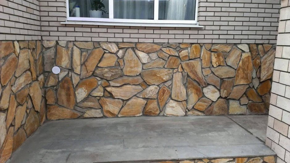 Песчаник пластушка цоколь