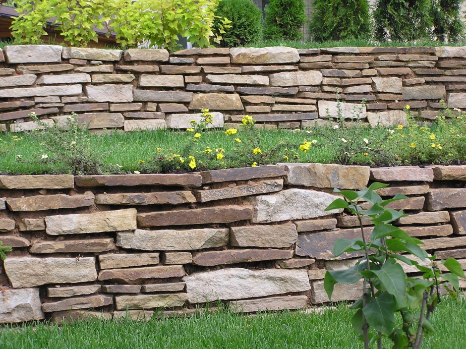 Плитняк для подпорных стен