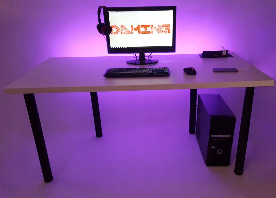 Современные компьютерные столы