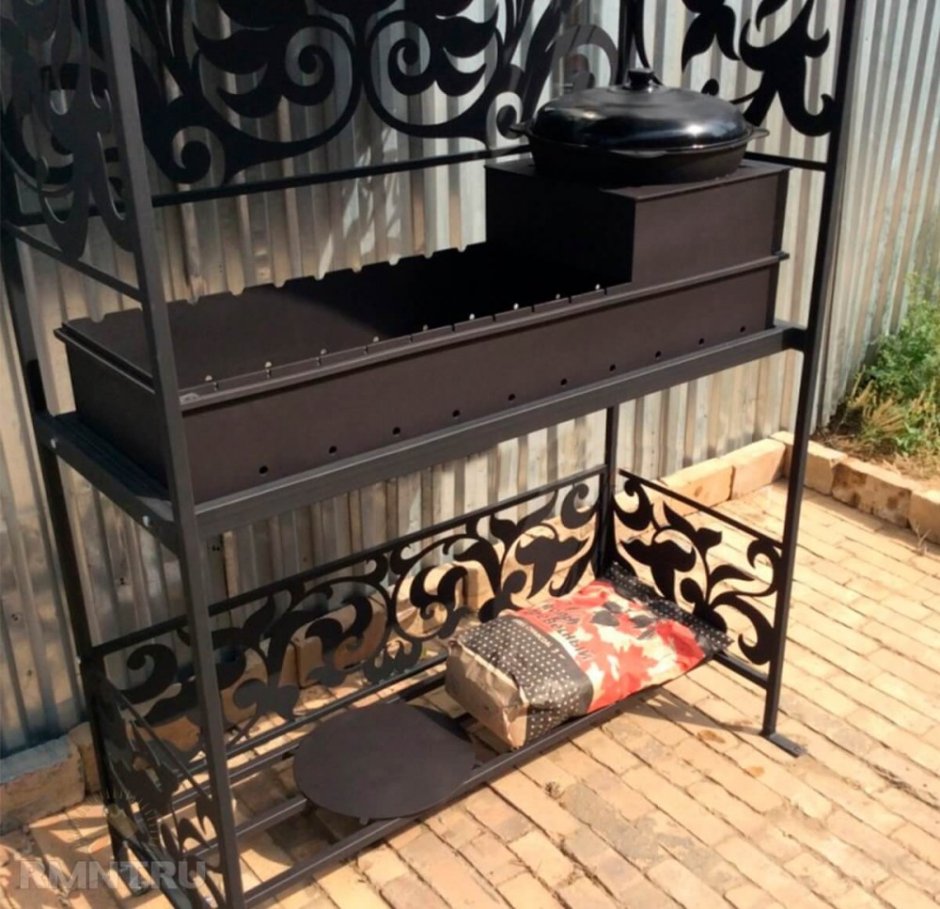 Мангал с казаном для дачи