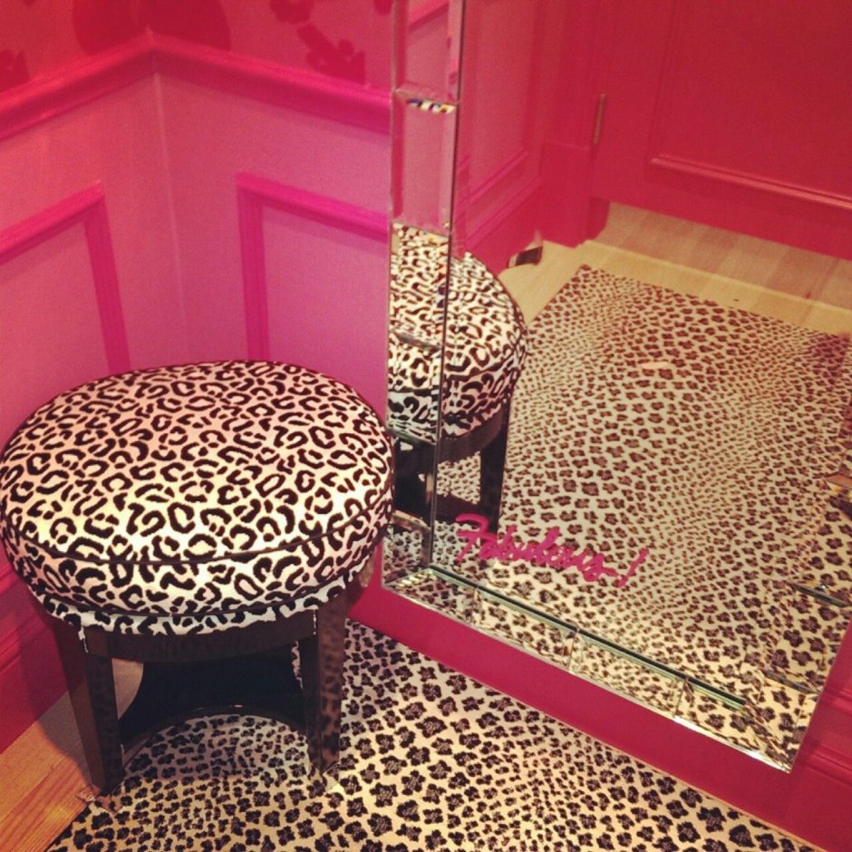 Леопардовая ванная комната