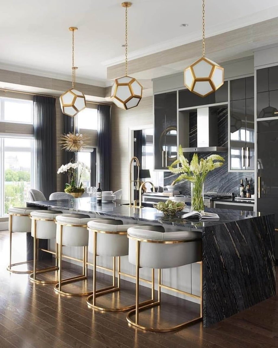 Необычные кухонные фартуки