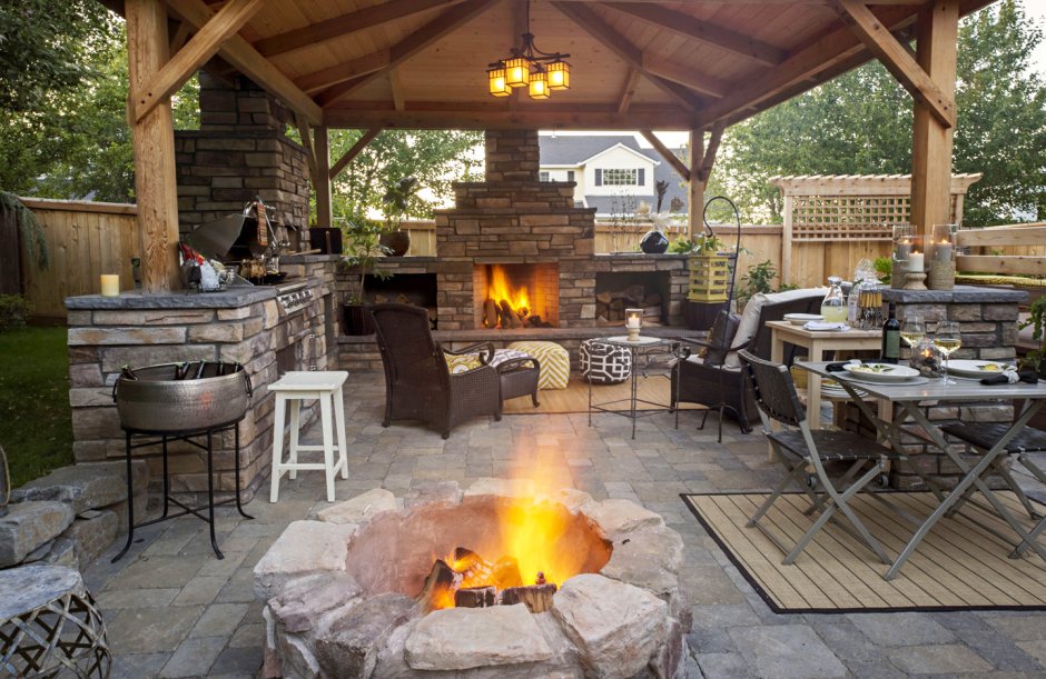 Беседка с кострищем