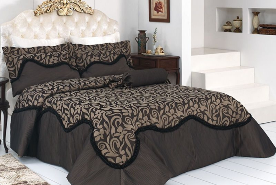 Накидка на кровать