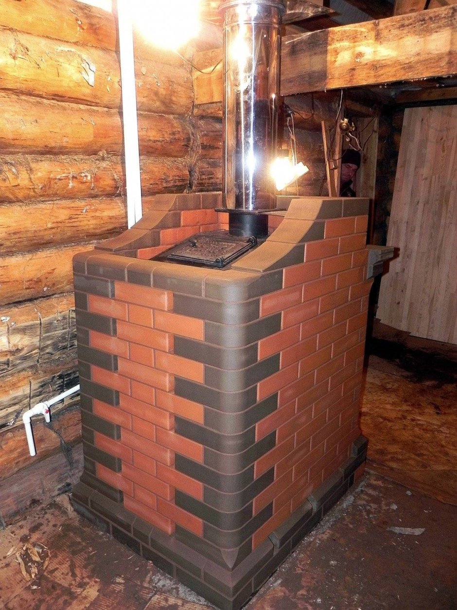 Печь Гефест обложенная кирпичом
