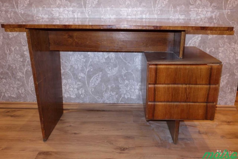 Bohumil Landsman письменный стол