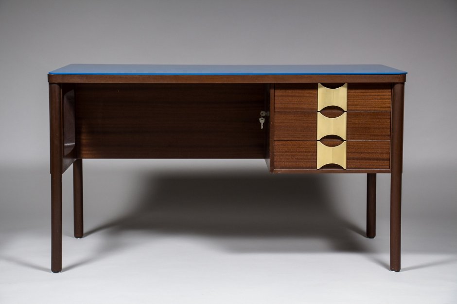 Стол кабинетный Бюргер