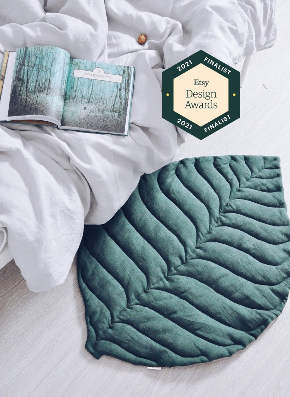 Коврик в виде листика