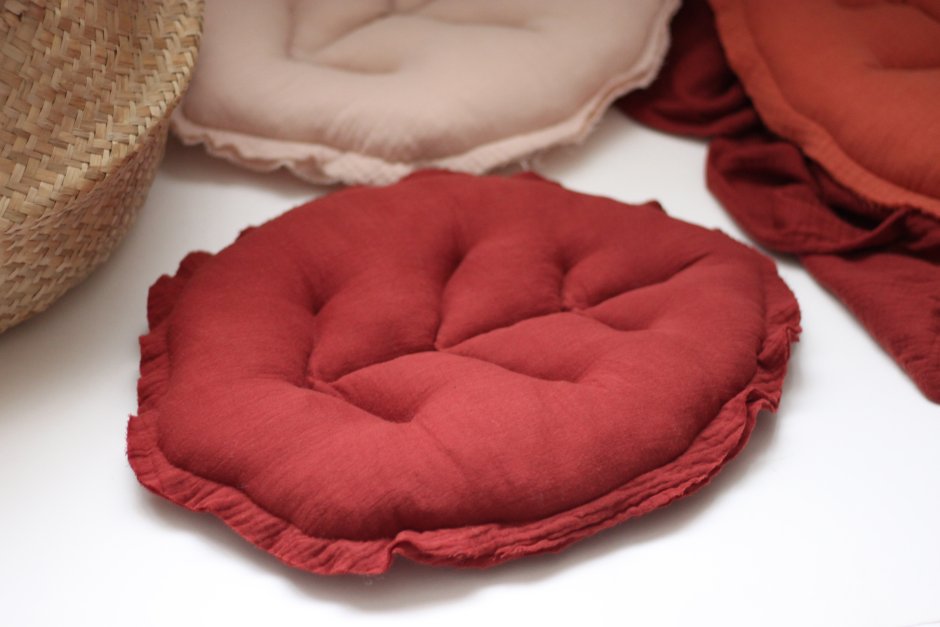 Необычные декоративные подушки