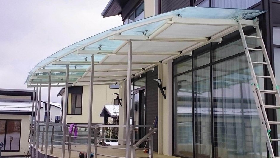 Остекление навеса