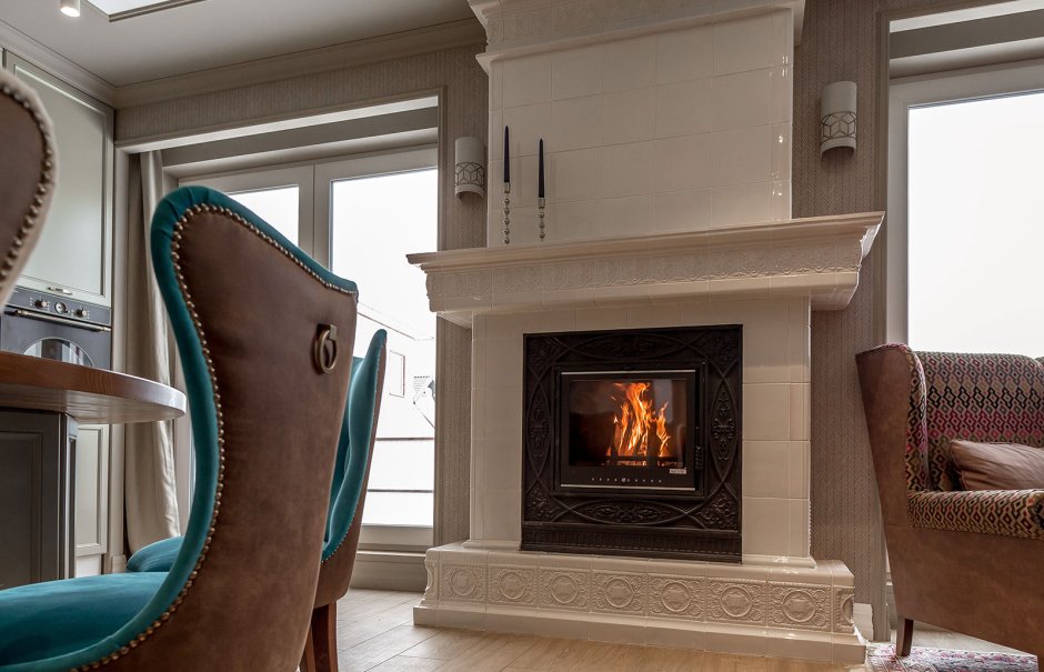 Изразцовый камин классика