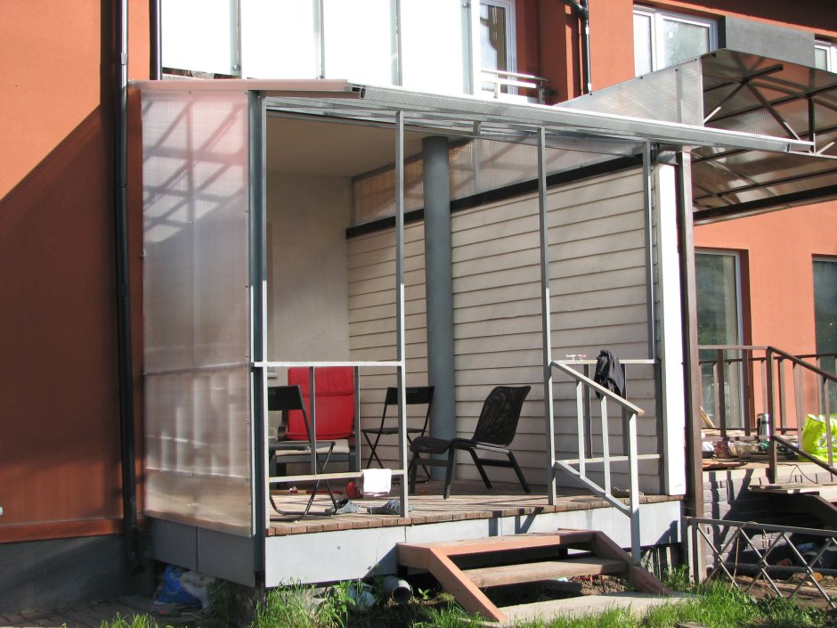 Безрамное остекление для барнхаус