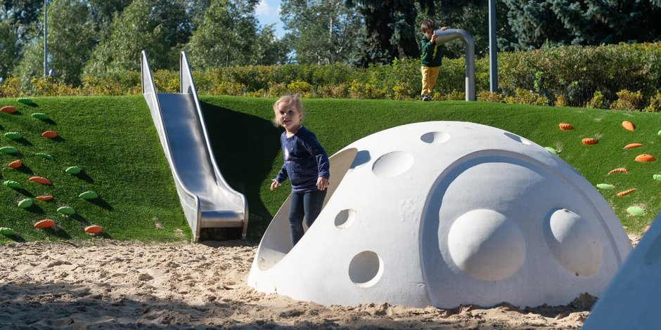 Удивительные детские площадки