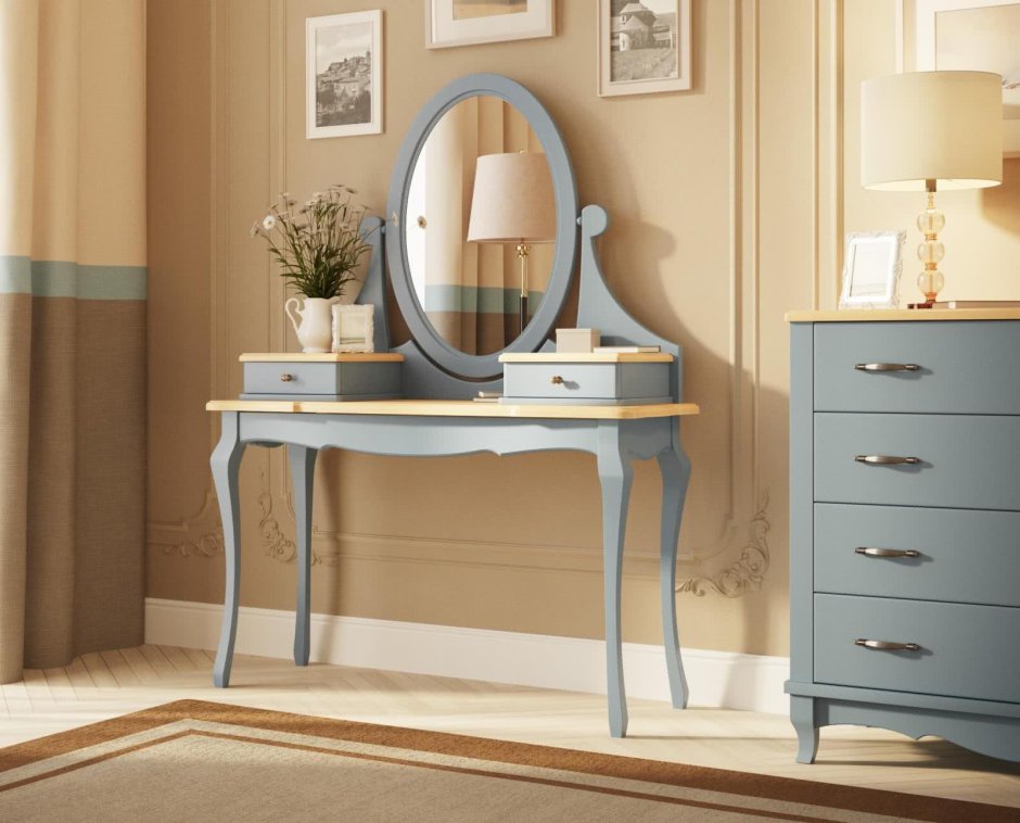 Трюмо с зеркалом