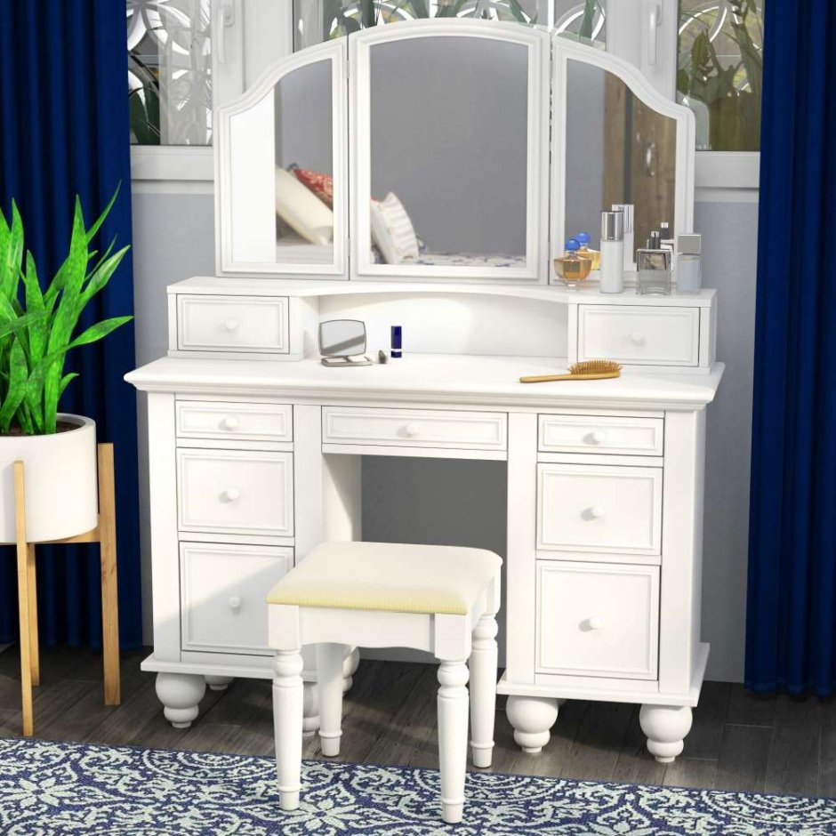 Косметический столик