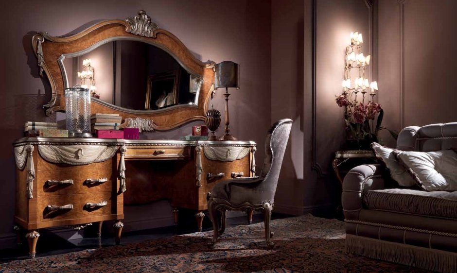 Будуарный столик классика