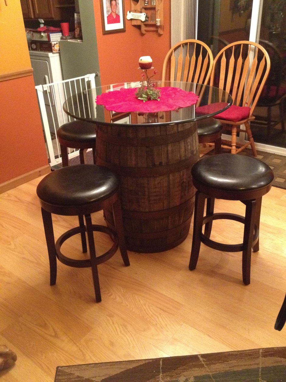 Бочки вместо столов