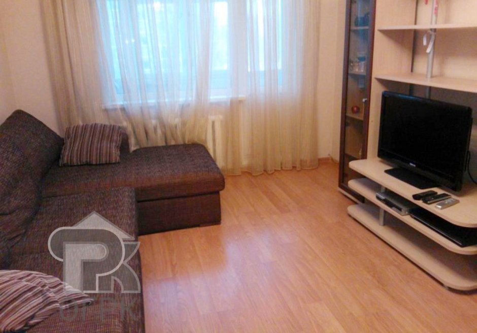 Зал с средним ремонтом