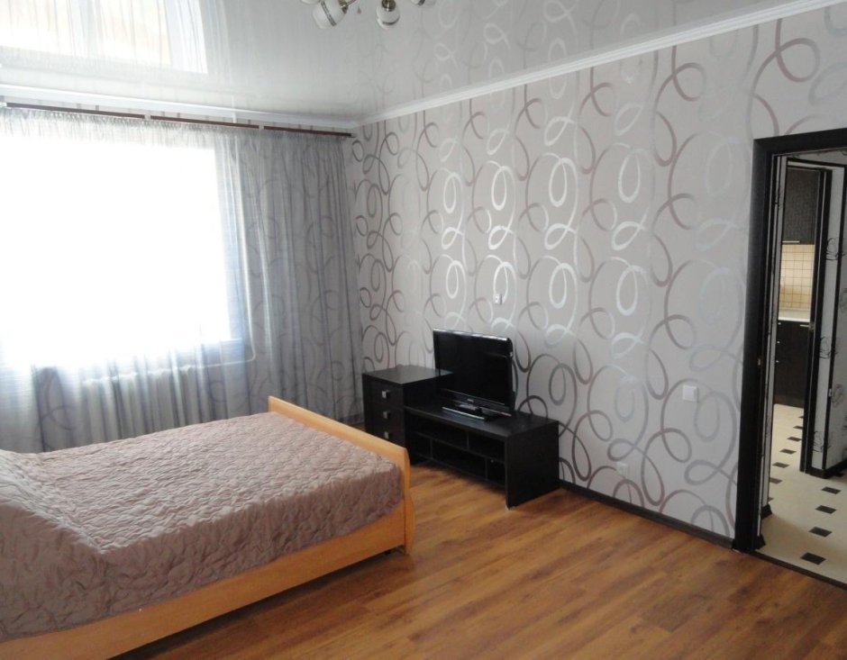 Многоэтажка панельная 1 комнатная кв обставить