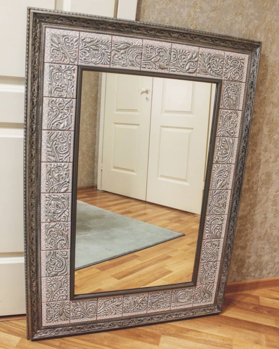 Зеркало с изразцами