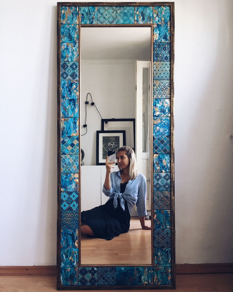 Декор зеркала мозаикой