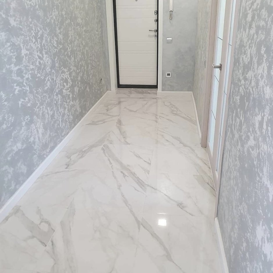 Декоративная штукатурка в коридоре