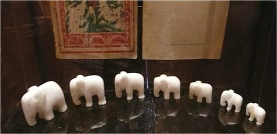 Резьба по слоновой кости Индия