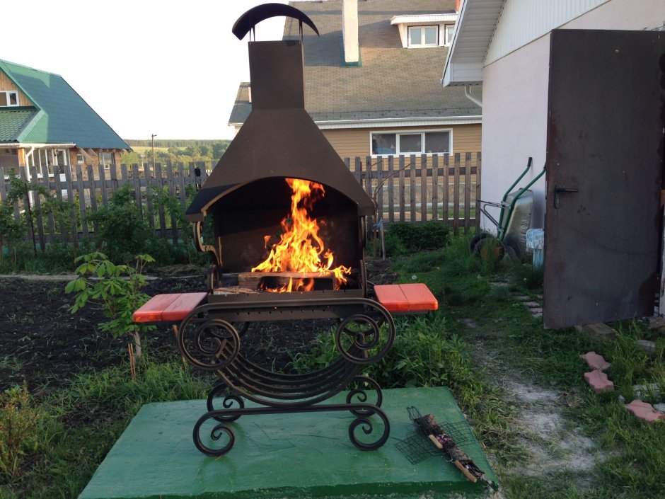 Мангальная зона на даче
