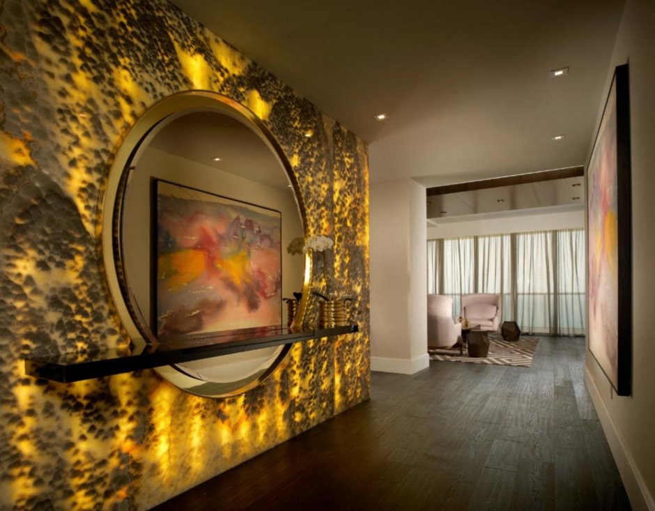 Барельеф в интерьере