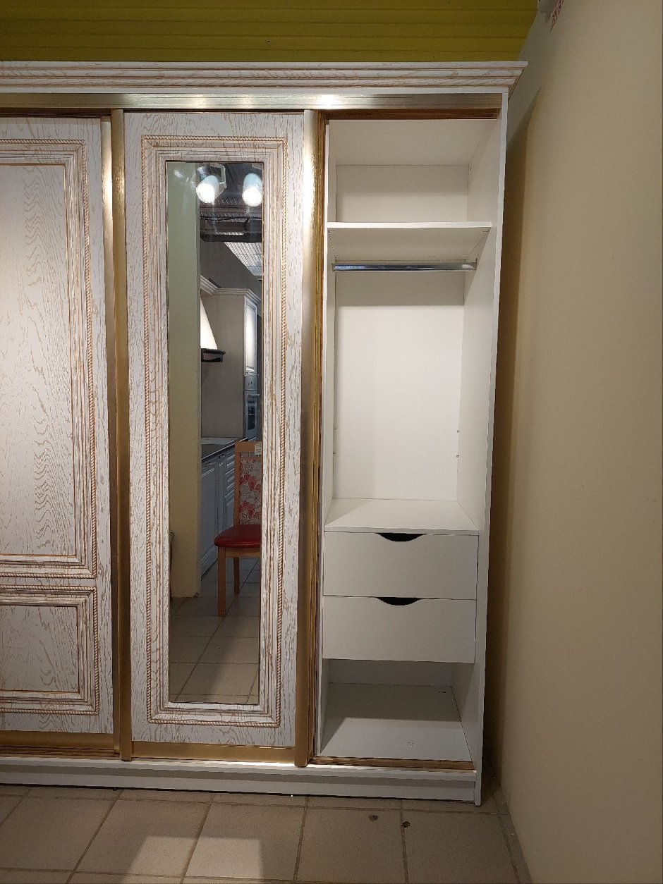 Catherine шкаф оторву