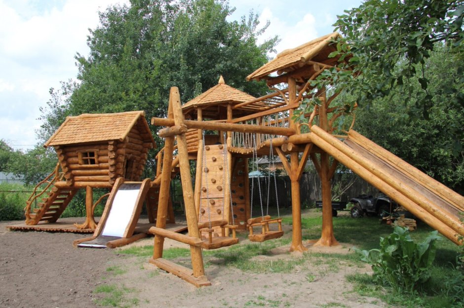 Детские площадки из дерева
