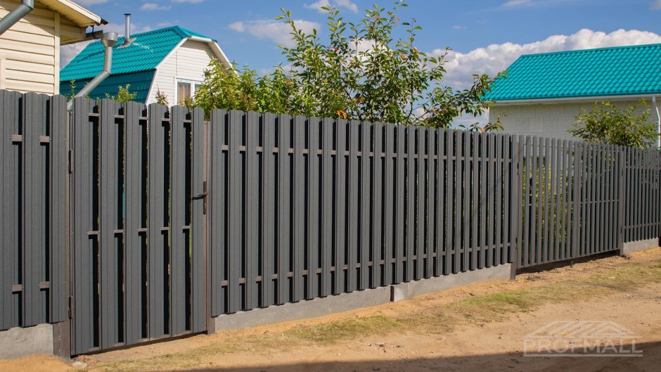 Металлический штакетник рал 7004