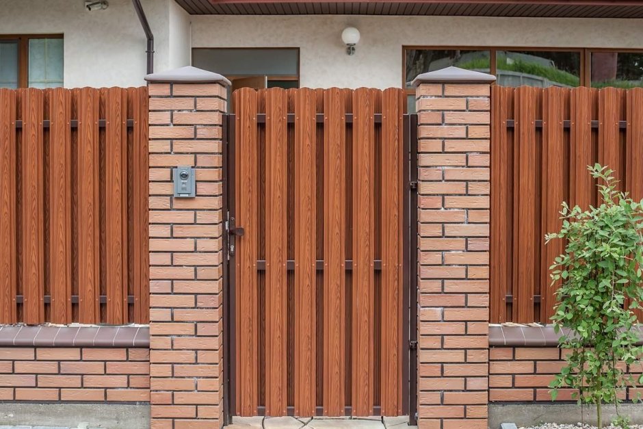 Металлический забор штакетник 132мм