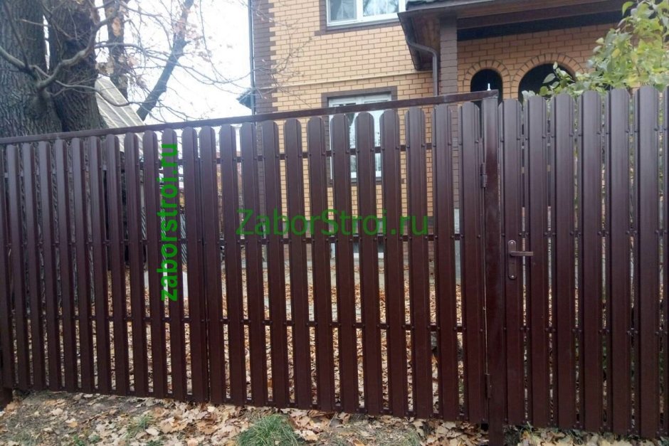 Ворота из евро штакета 2 метра
