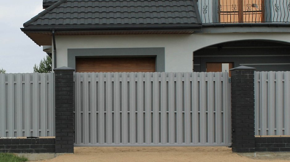 Откатные ворота евроштакетник ral8019