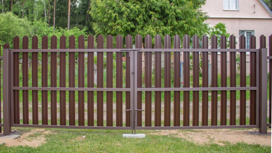 Калитка евроштакетник рал 8017