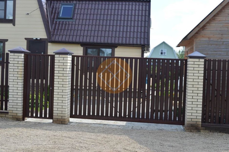 Ворота откатные штакетник 7024