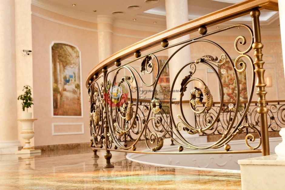 Эксклюзивные кованые перила для лестницы