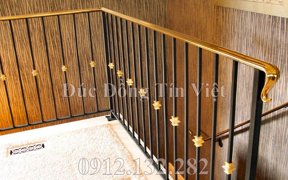 Поручни для лестницы из бронзы