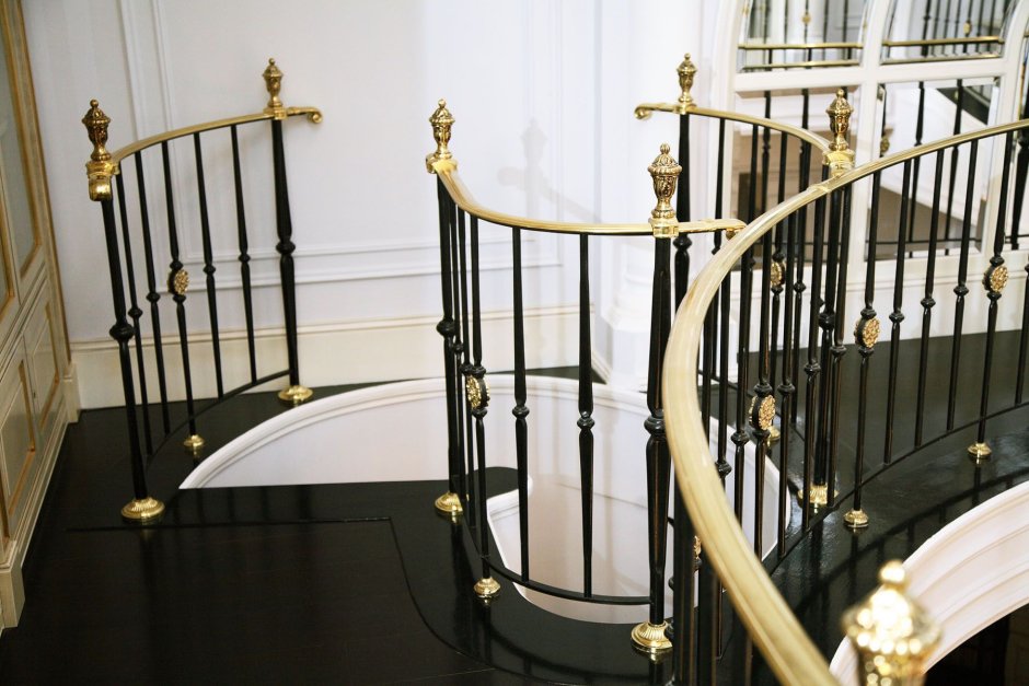 Латунные балясины grande Forge