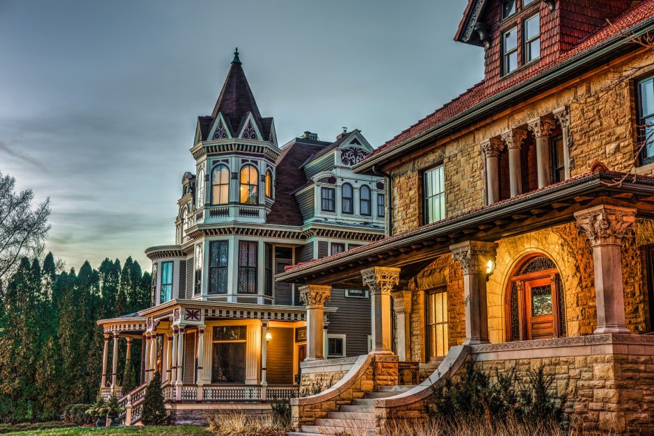 Красивые старинные здания