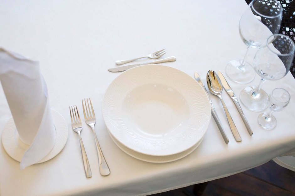 Сервировка стола