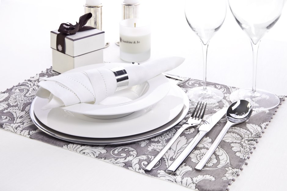 Предметы сервировки стола